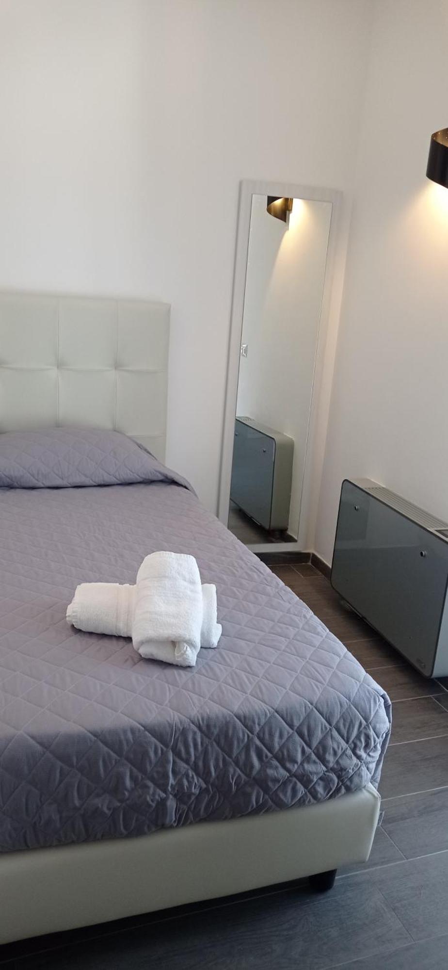 Cavour Rooms Olbia Esterno foto